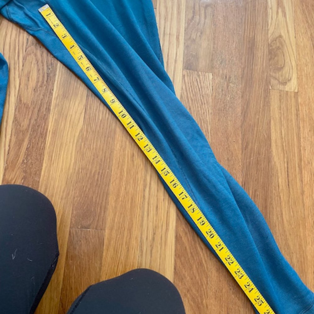 Patagonia Capilene Base Layer Set - image 8